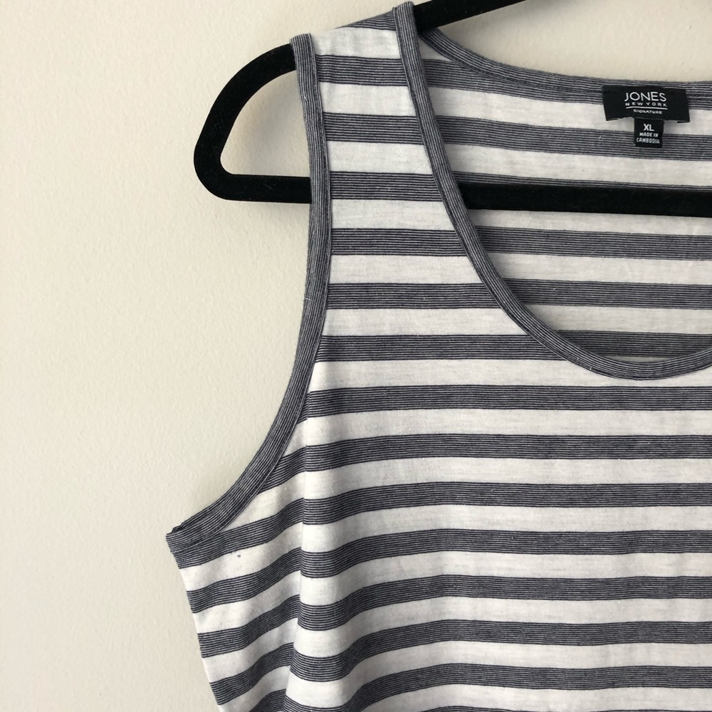 Jones New York layering Tank Top XL striped - Picture 3 of 4